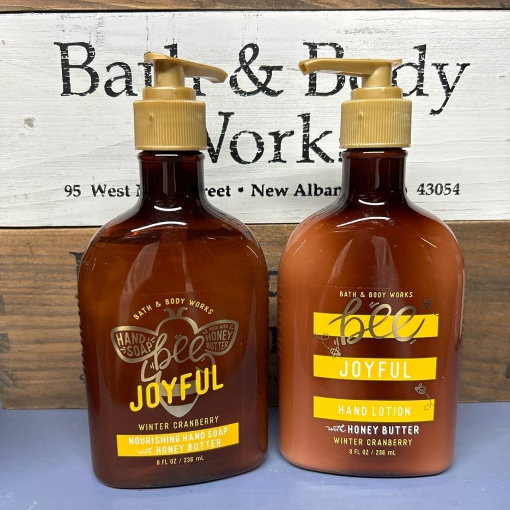 BEE JOYFUL WINTER CRANBERRY w/ HONEY BUTTER - HAND LOTION & MATCHING SOAP-BBW